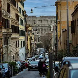  Guest house Colosseum Maison