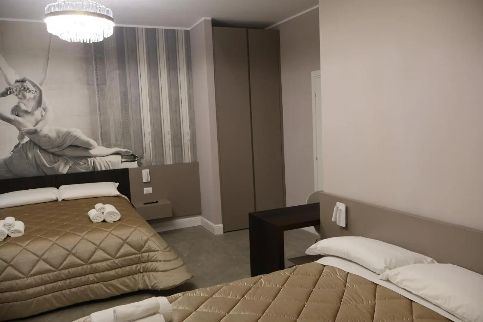 Coloss Imperial Suite Guest House Rome Italy